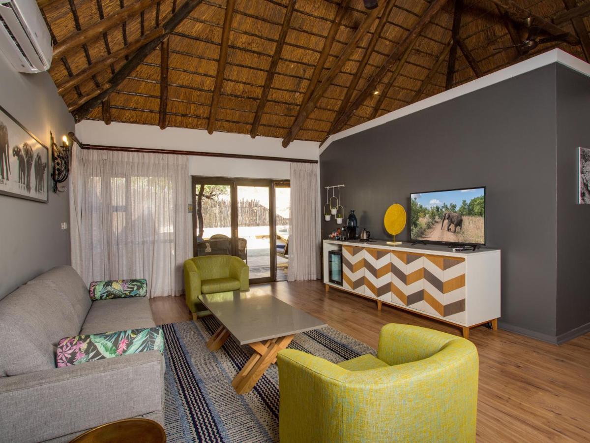 Ivory Tree Game Lodge ピラネスバーグ エクステリア 写真