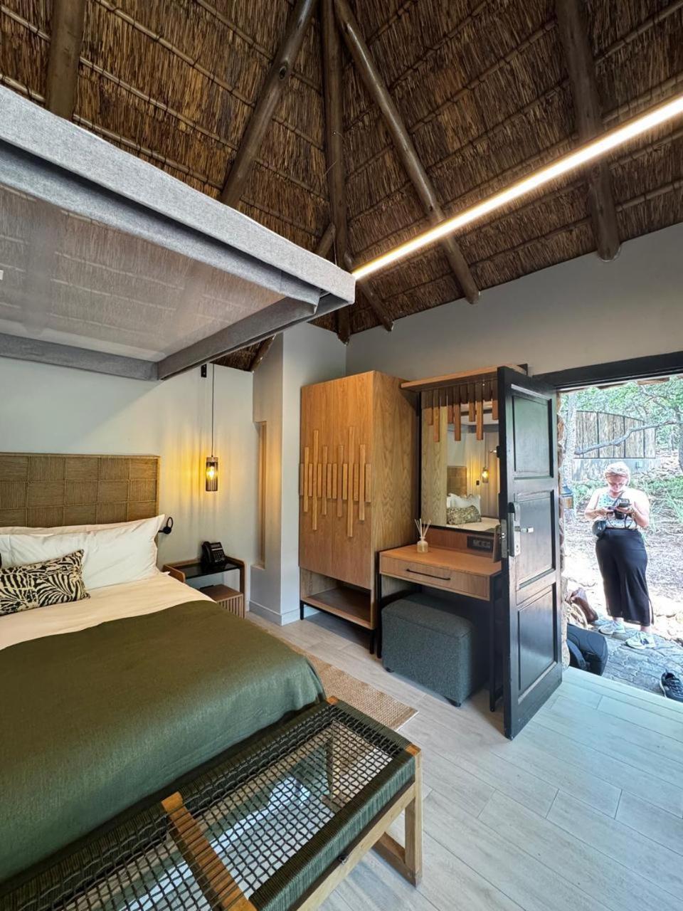 Ivory Tree Game Lodge ピラネスバーグ エクステリア 写真