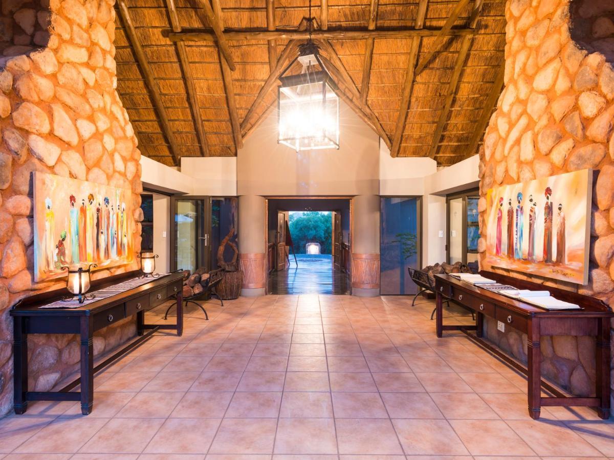 Ivory Tree Game Lodge ピラネスバーグ エクステリア 写真